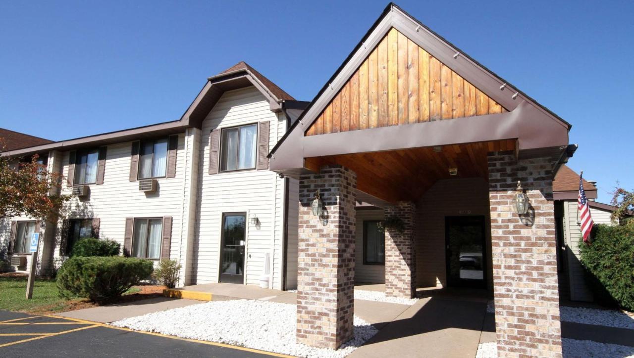 Ishpeming Magnuson Hotel Country Inn מראה חיצוני תמונה