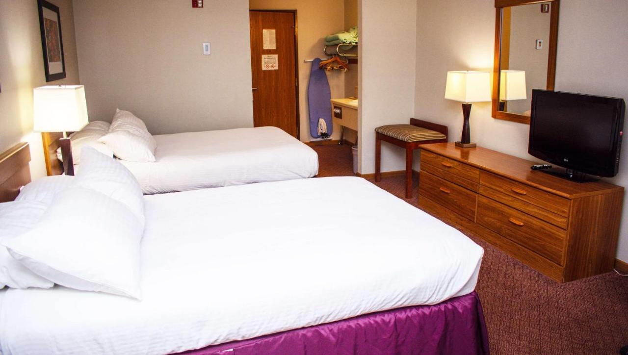 Ishpeming Magnuson Hotel Country Inn מראה חיצוני תמונה