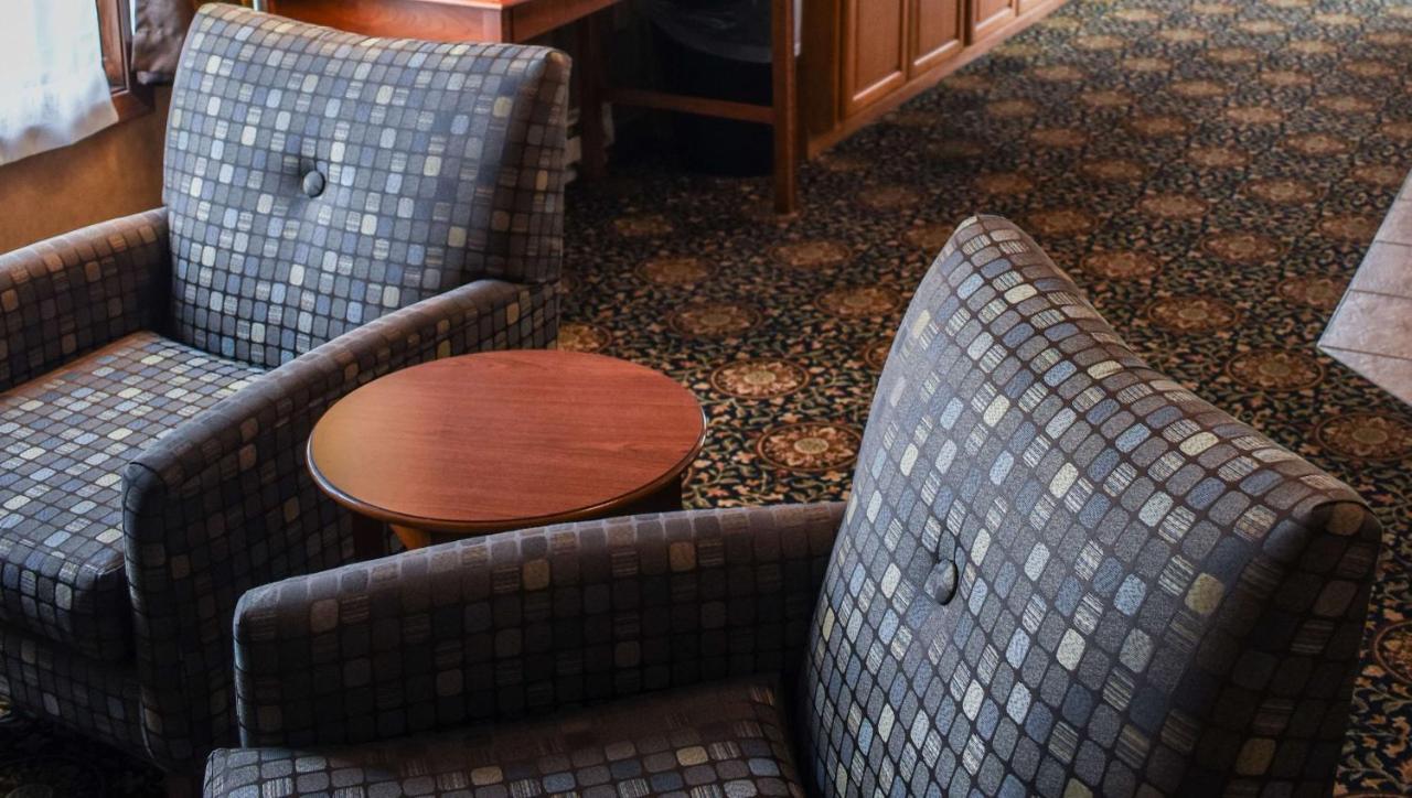 Ishpeming Magnuson Hotel Country Inn מראה חיצוני תמונה