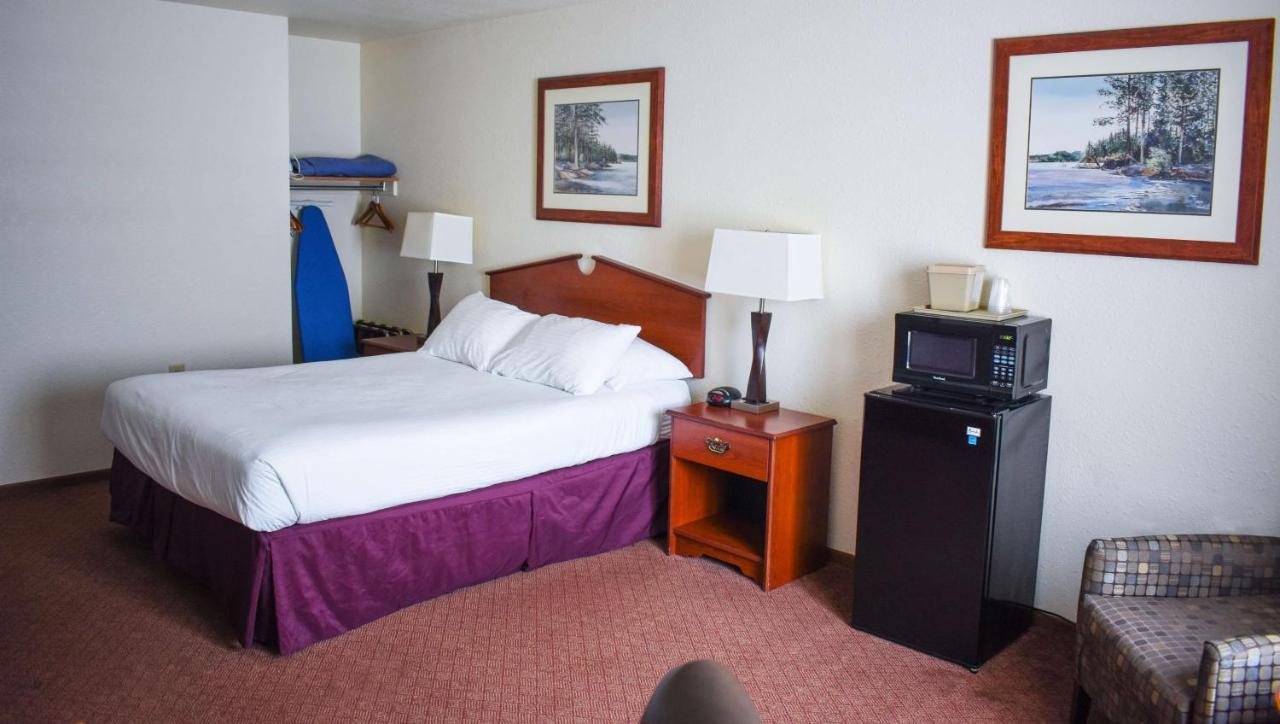 Ishpeming Magnuson Hotel Country Inn מראה חיצוני תמונה